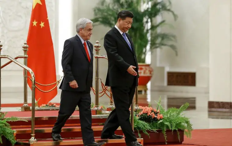  El presidente Xi pidió a los dos países que mejoren la alineación de sus estrategias de desarrollo y el potencial de un libre comercio bilateral mejorado . (Archivo) 