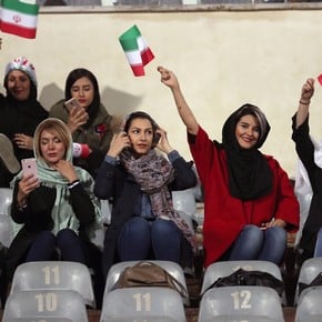 La Federación iraní le pidió al Parlamento que permita el ingreso de las mujeres a las canchas