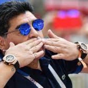 Detuvieron en India al ladrón de un lujoso reloj de Maradona