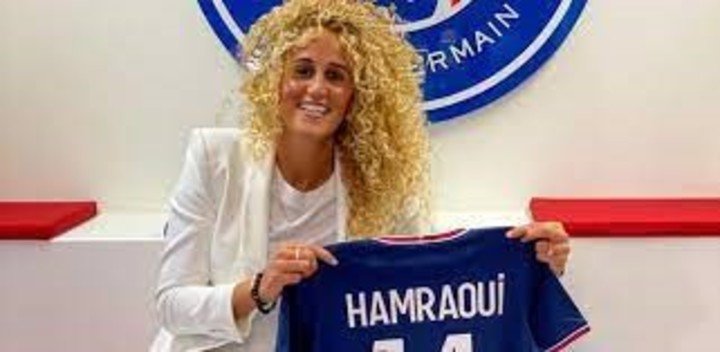 Kheira Hamraoui la jugadora agredida del PSG