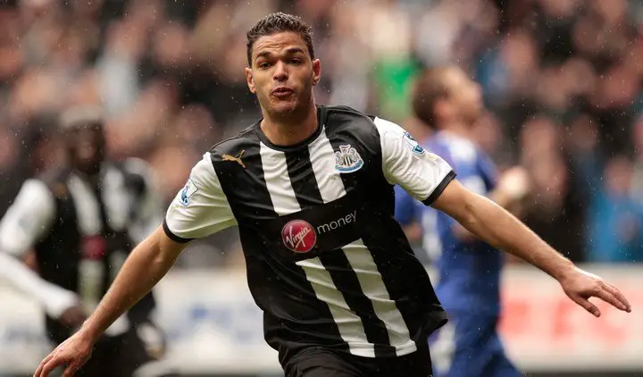 Ben Arfa se ganó el corazón de los hinchas de Newcastle. (Reuters)