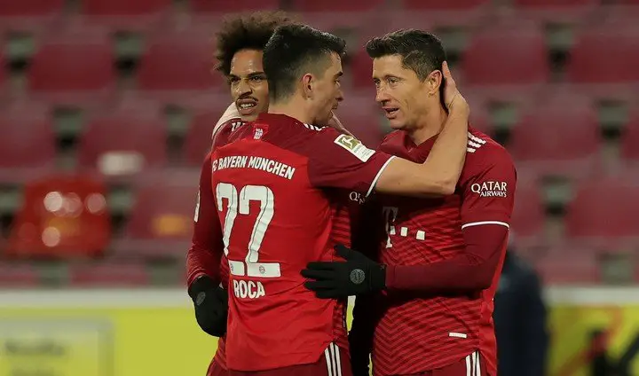 La estrella del Bayern Munich volvió a hacer un hat-trick.