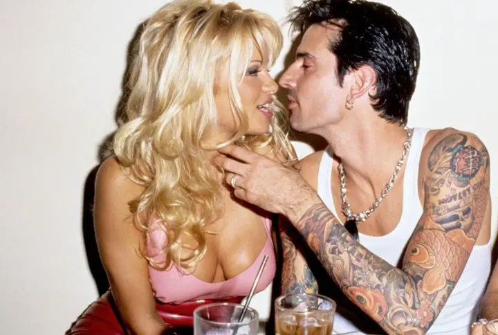 Pamela Anderson y Tommy Lee, una historia de amor, locura y sexo.