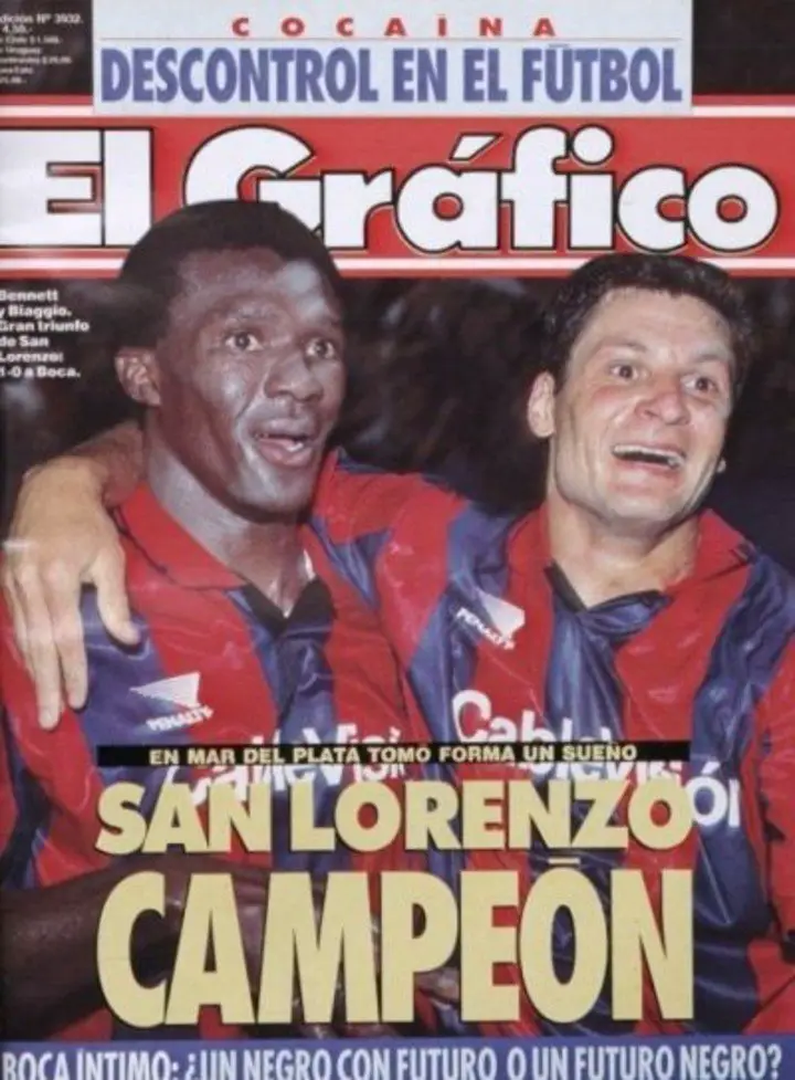 La tapa de El Gráfico de San Lorenzo campeón: Balín junto al Pampa Biaggio.