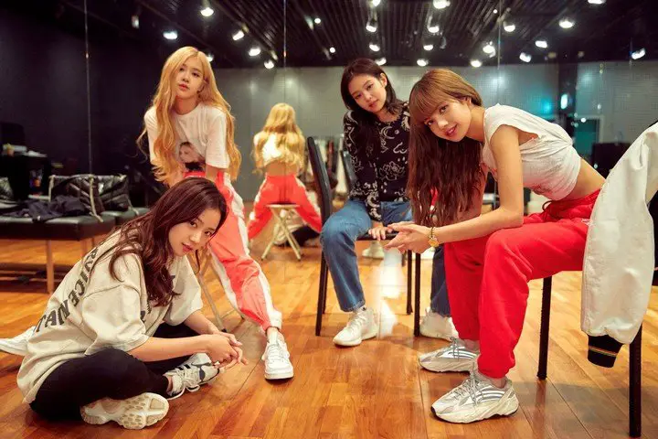 La banda femenina de K-pop, Blackpink: Jisoo, Rosé, Jennie y Lisa.