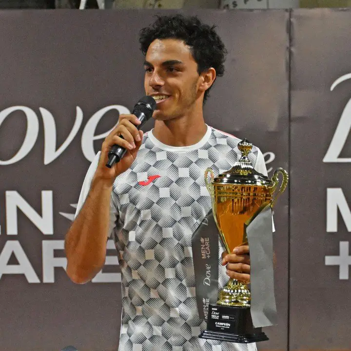 Fran Cerúndolo campeón en Santa Cruz de la Sierra. (foto ATP Challenger Tour)