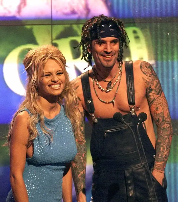 Los tiempos felices. Pamela Anderson y Tommy Lee, a pura sonrisa. Foto AP