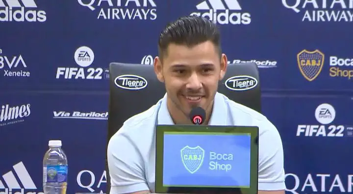 Romero en la conferencia de prensa.