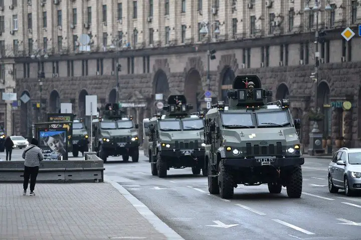 El ejército ucraniano se moviliza. (AFP)