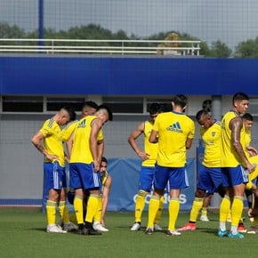 Boca recuperó a tres jugadores para el debut vs. Colón