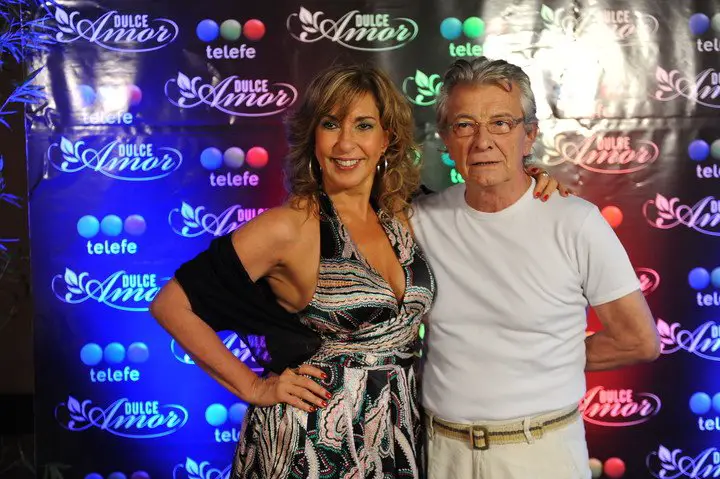 Con Georgina Barbarossa en la presentación de la telenovela "Dulce amor", en 2012. Foto Martín Bonetto