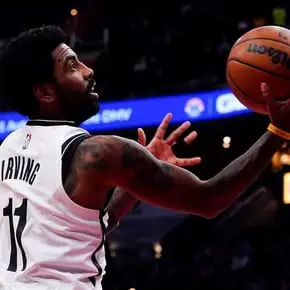 Contundente multa de la NBA a Brooklyn por Irving