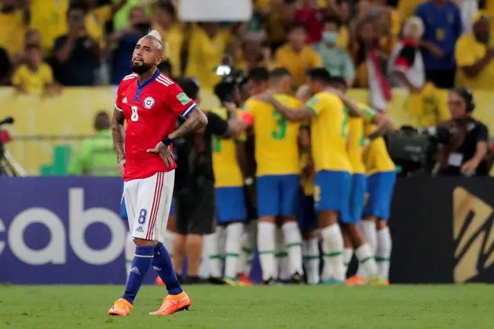 En la fecha pasada, Chile fue goleado por Brasil (4-0) y complicó su clasificación.