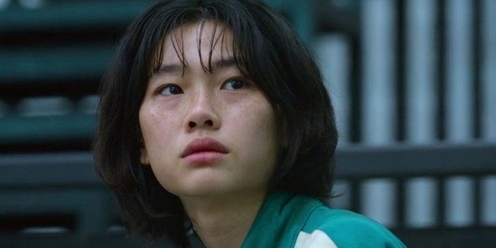 La coreana era Kang Sae-byeok, la desertora de Corea del Norte en la serie que estrenó Netflix.