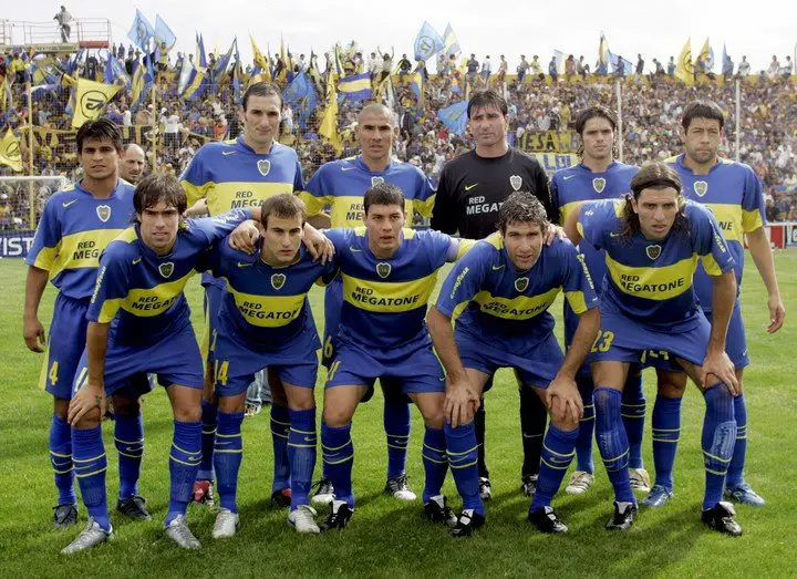 El equipo de Basile en 2005, con Battaglia y Gago.