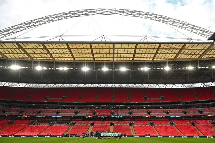 El estadio de Wembley listo para el partido de la Finalissima entre Italia y Argentina. (Vía AFP).