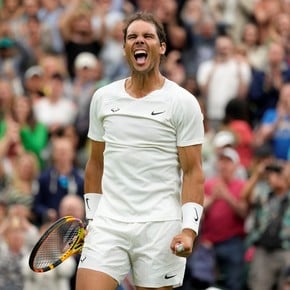 Nadal ganó, dejó un puntazo viral y sigue avanzando en Wimbledon