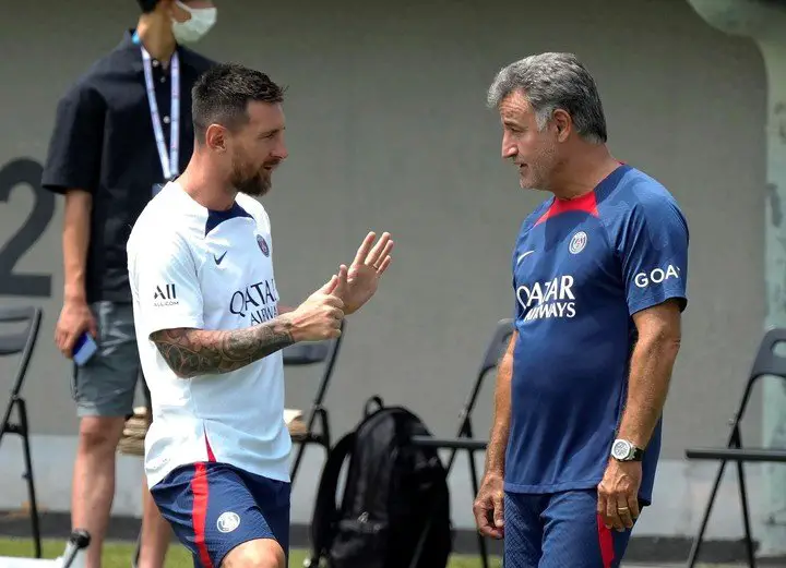 Messi aprovechó para charlar con su nuevo DT.