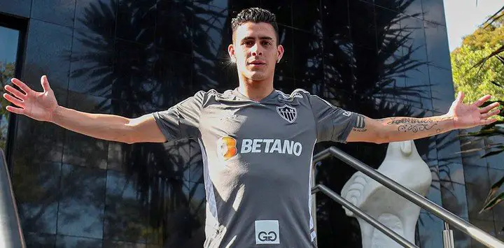 Cristian Pavón pasó al Atlético Mineiro.