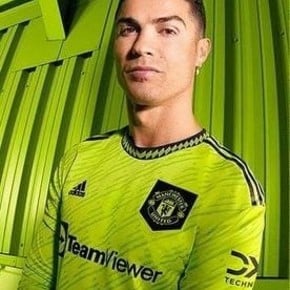 Cristiano Ronaldo se puso verde en Manchester