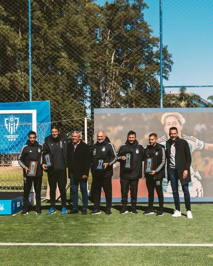 Entre los presentes se encontraba el presidente de la Asociación del Fútbol Argentino, Claudio Tapia.