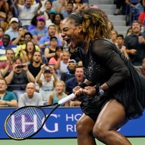 Serena Williams ganó y su retiro deberá seguir esperando