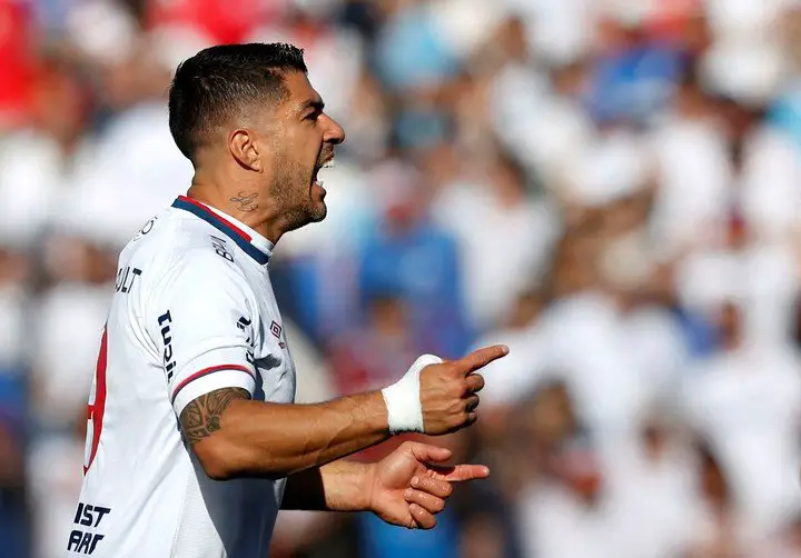 Suárez convirtió en el clásico uruguayo. (Foto: REUTERS/Mariana Greif)