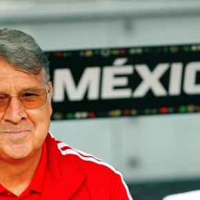 Un referente del plantel mexicano salió a bancar al Tata Martino: "Tenemos que ayudarlo"