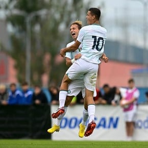 Otro gol de Valentín Carboni en la UEFA Youth League