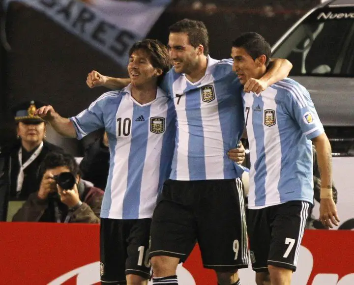 El futbolista argentino opinó que la Selección llega muy bien al Mundial.