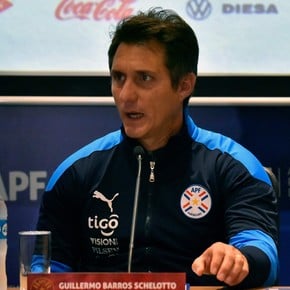 Barros Schelotto: "En Paraguay hay una renovación para volver a jugar un Mundial"