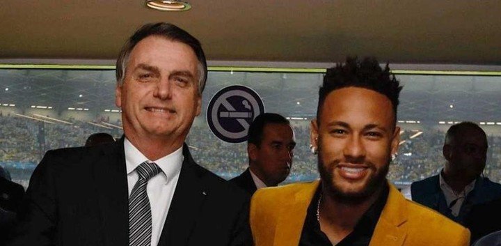 Neymar y Bolsonaro juntos en 2020.
