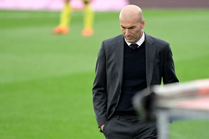 Zidane se encuentra libre desde mayo del 2021. (Foto: AFP)