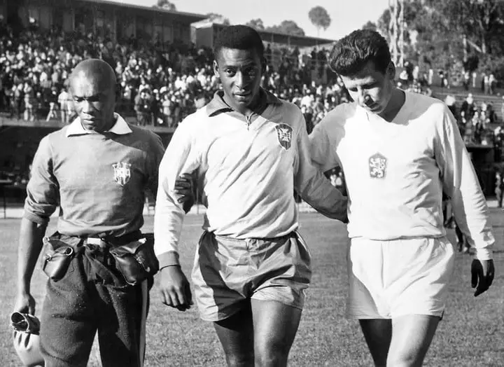 Pele, en el medio, fue campeón en 1962.