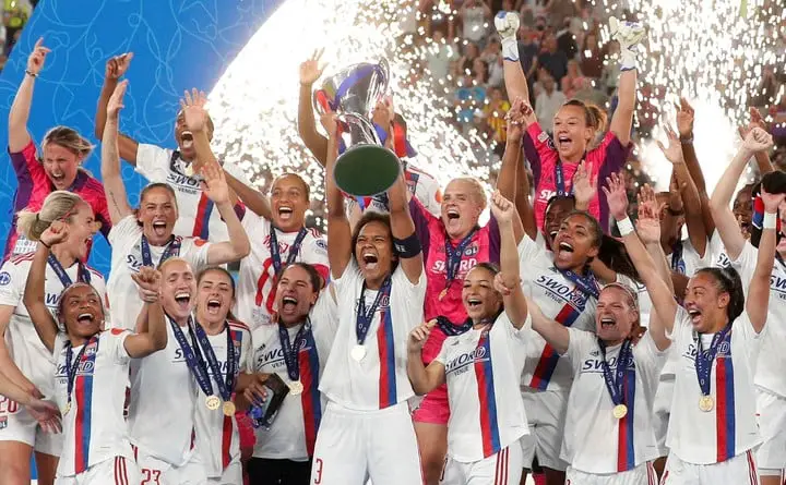Lyon, último campeón femenino.