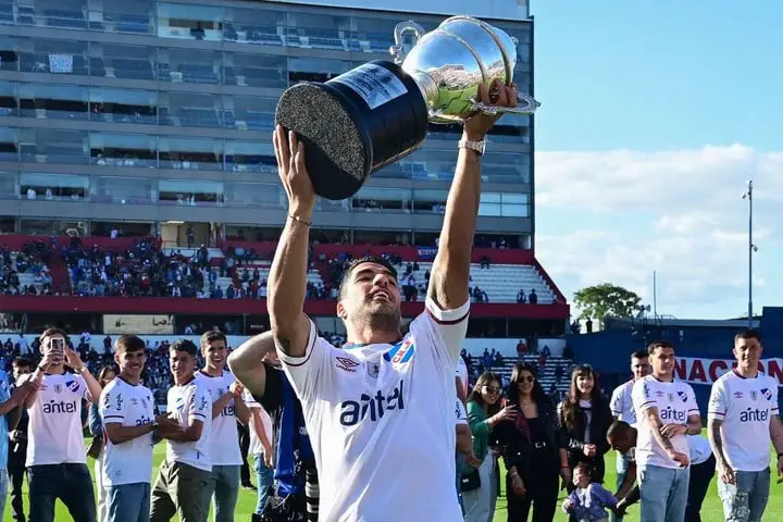 Luis Suárez también fue campeón con Nacional (Foto: AFP).