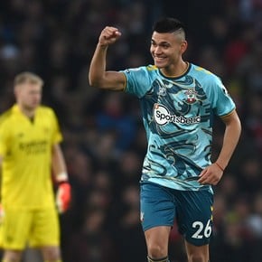 Video: Charly Alcaraz le metió un gol al Arsenal antes del minuto