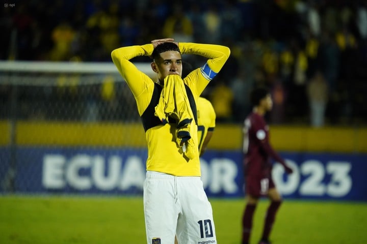 La bronca de Kendry Páez, tras el empate ante Venezuela (API).