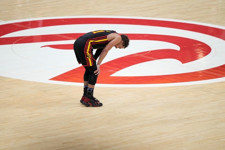 Atlanta Hawks quedó eliminado de los playoffs de la NBA (AP).