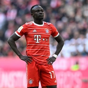 Sigue el escándalo con Mané: el Bayern lo sancionó tras golpear a Sané