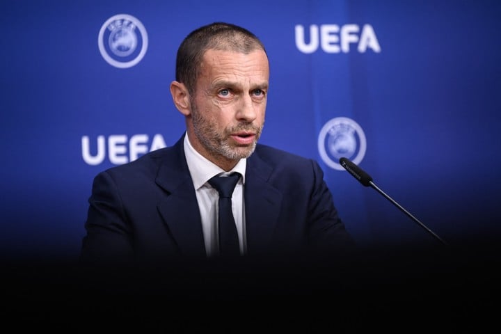 Desde la UEFA dieron un 'no' rotundo al proyecto. (Fabrice COFFRINI / AFP)
