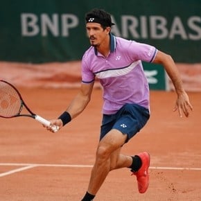 Emilio Gómez perdió en primera ronda de Qualy en Roland Garros