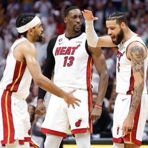 Playoffs NBA: Miami aplastó a Boston y está a un paso de las Finales