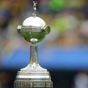 Argentinos en la Libertadores: tres adentro, uno afuera y River al borde