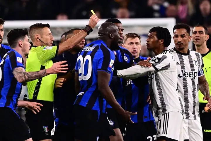 Lukaku, foco de conflicto entre Inter y Juve.