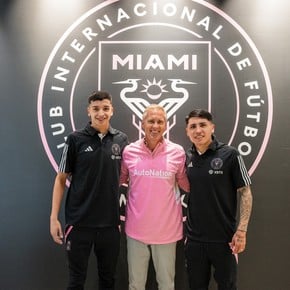 Avilés y Farías fueron presentados en el Inter Miami: el bautismo de recibimiento y las fotos con Beckham