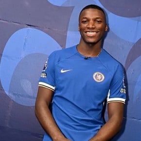 ¿Cuándo se daría el debut de Moisés Caicedo en Chelsea?