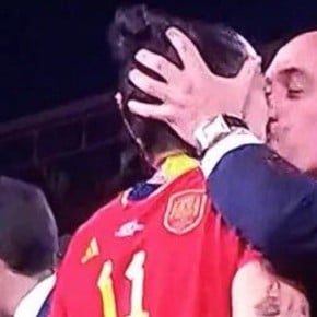 Polémica: la jugadora de España habló tras ser besada sin consentimiento por Rubiales