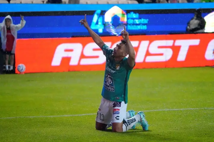 Ángel Mena anotó un gol para León. (@clubleonfc)