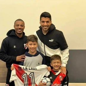 El divertido comentario de Luis Suárez por el golazo de De la Cruz en River - Barracas